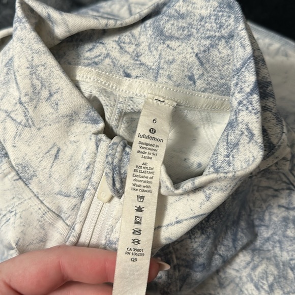 NEW! Lululemon Ebb To Train Jacket - Picture 5 of 6